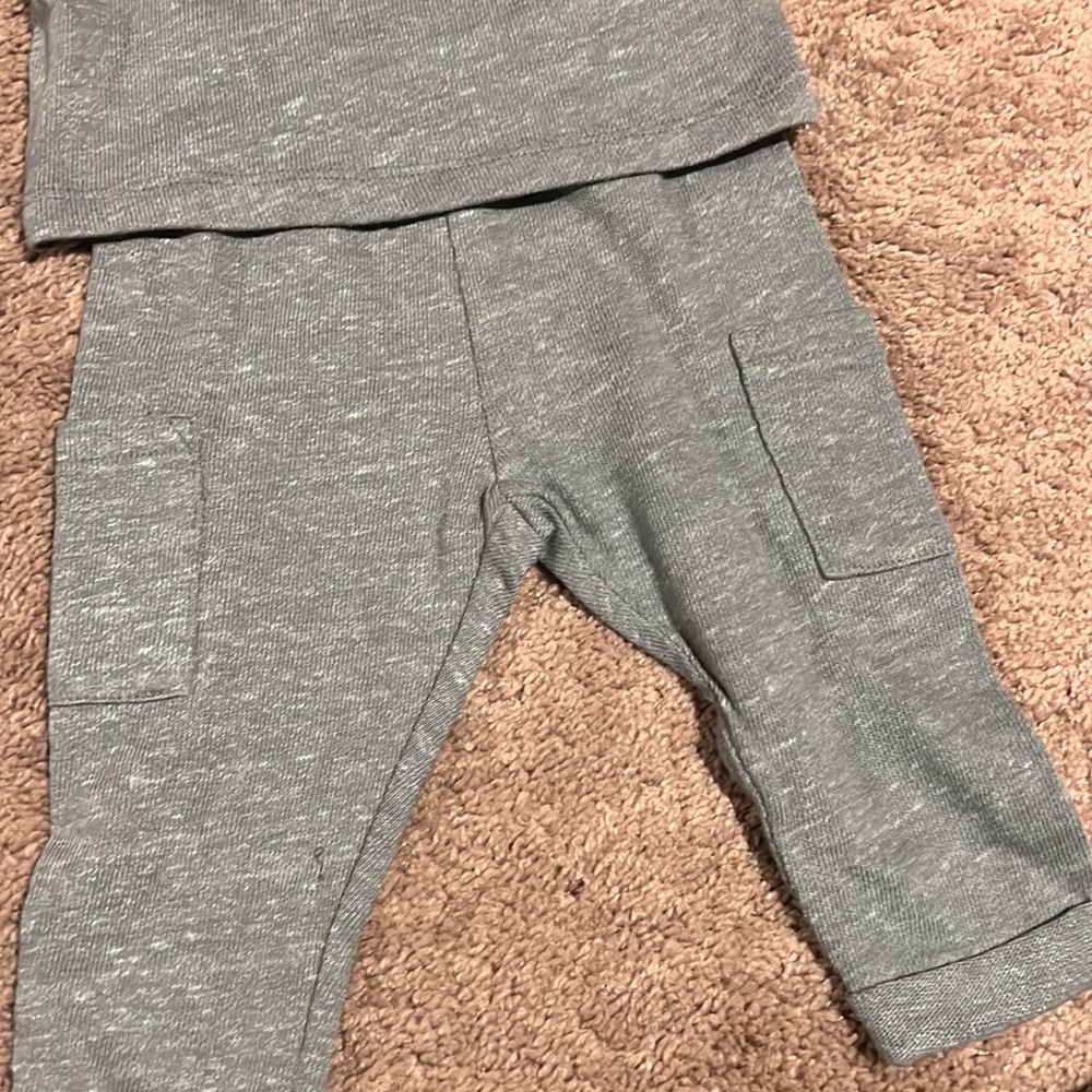 Baby gap set - Picture 4 of 4
